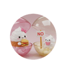 ハンバーガーを食べるケーキちゃん(丸型)（個別スタンプ：4）